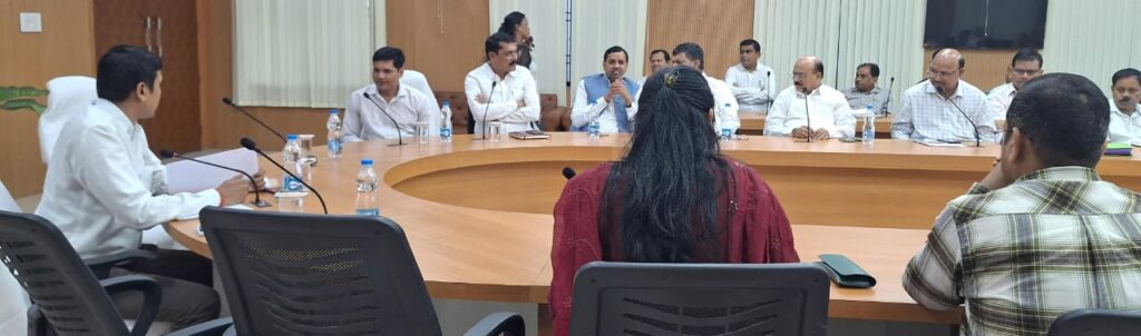 राज्य उत्सव की तैयारी को लेकर बैठक सम्पन्न – तीन दिवसीय सांस्कृतिक संध्या 2 से 4 नवम्बर तक