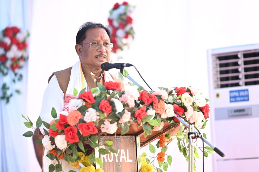 शिक्षा को अपनाकर विकास की राह में समाज को आगे बढ़ना होगा – मुख्यमंत्री श्री विष्णु देव साय