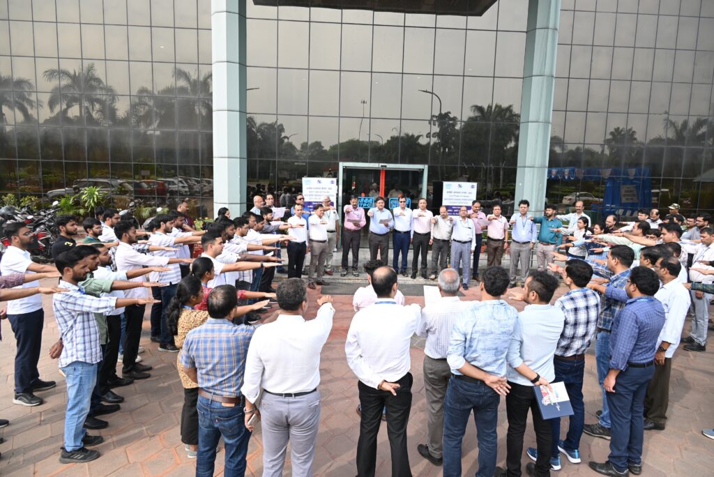 एनटीपीसी सीपत में शपथ ग्रहण के साथ सतर्कता जागरूकता सप्ताह का शुभारंभ