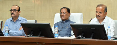 रायपुर : मुख्यमंत्री की विभागीय सचिवों और विभागाध्यक्षों के साथ मैराथन बैठक
