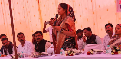 रायपुर : मंत्री श्रीमती लक्ष्मी राजवाड़े ने लांजित में जलाशय जीर्णाेद्धार कार्य का किया भूमिपूजन