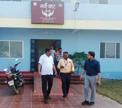 रायपुर : आड़ावाल नक्सल पुनर्वास केंद्र “नवां बाट” में आत्मसमर्पित माओवादियों को मिल रहा आजीविका प्रशिक्षण