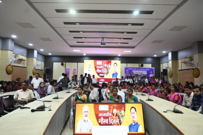 रायपुर : भगवान बिरसा मुंडा की 150वीं जयंती पर महासमुंद में जनजातीय गौरव दिवस का भव्य आयोजन