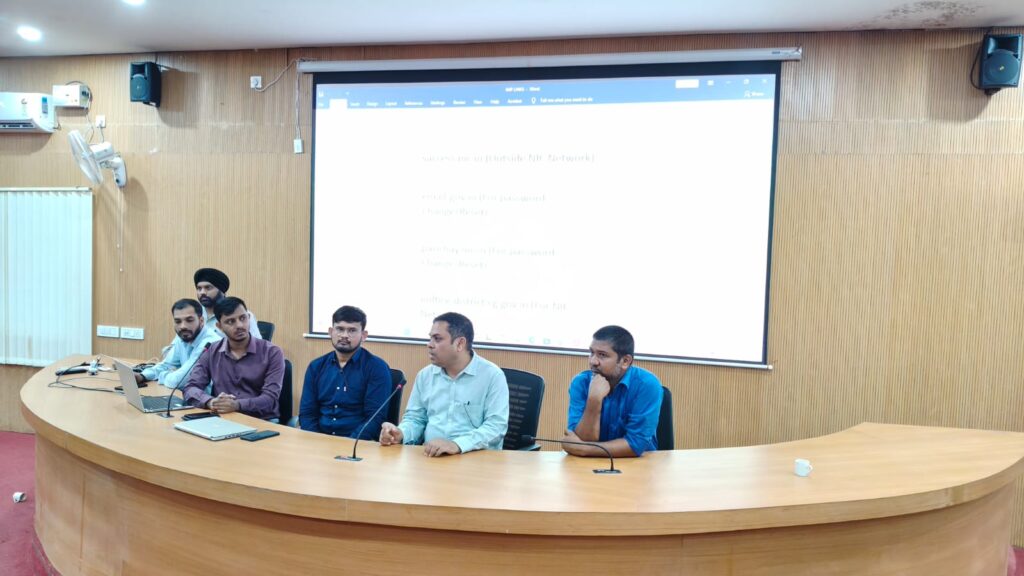 प्रशासनिक कार्यों में गति और पारदर्शिता हेतु कोरबा में ई-ऑफिस कार्यप्रणाली का प्रशिक्षण आयोजित