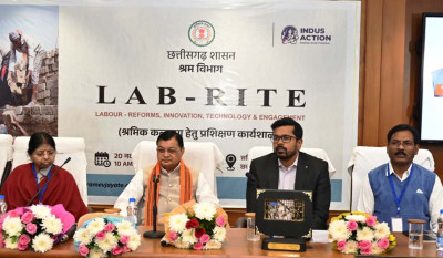 रायपुर : शासन की योजनाओं का त्वरित लाभ श्रमिकों को समय पर मिले: श्रम मंत्री देवांगन