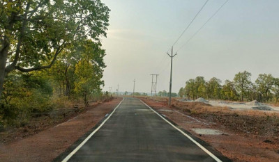 रायपुर : पक्की सड़कों ने बदली बलरामपुर के ग्रामीण जीवन की तस्वीर