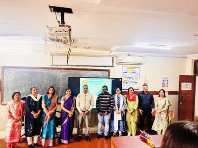 रायपुर : विश्व एंटीमाइक्रोबियल रेजिस्टेंस जागरूकता सप्ताह के अवसर पर पं. नेहरू चिकित्सा महाविद्यालय में एंटीबायोटिक दवाओं के तर्कसंगत उपयोग पर आयोजित हुआ विशेष कार्यक्रम