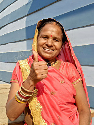 रायपुर : बृजबाई कर रही है घर गृहस्थी के कार्यों में राशि का उपयोग