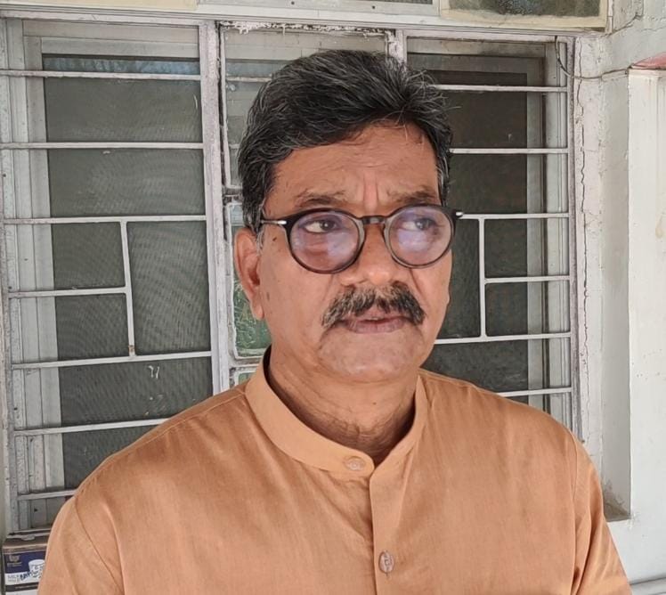 छग में हर जगह अराजकता का माहौल -डॉ चरणदास महंत नेता प्रतिपक्ष छग