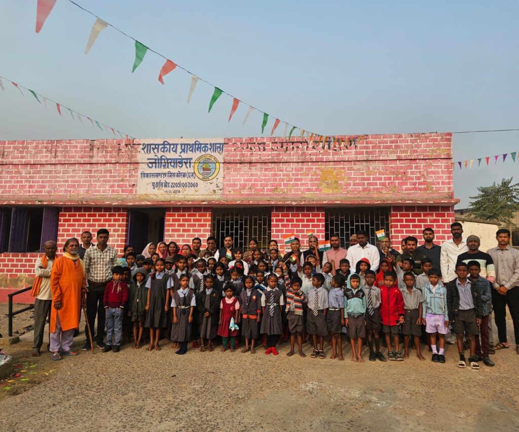 गणतंत्र दिवस पर कोहड़िया में राष्ट्रभक्ति का उफान, स्कूलों से जिला ऑटो संघ कोरबा तक लहराया तिरंगा, पार्षद नरेंद्र देवांगन के मुख्य आतिथ्य में हुआ ध्वजारोहण…