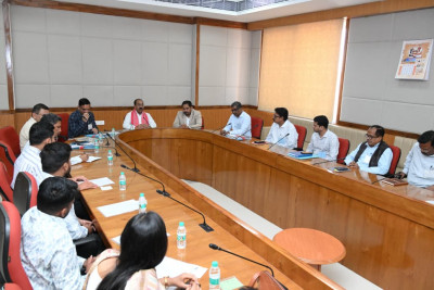 रायपुर : स्वच्छ और सुरक्षित पेयजल उपलब्ध कराने लोक स्वास्थ्य यांत्रिकी विभाग प्रतिबद्ध – श्री अरुण साव