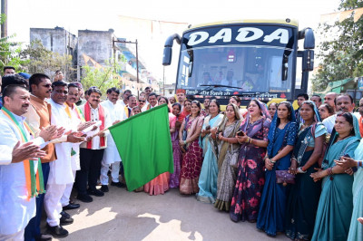रायपुर : उन्नत पशुपालन एवं डेयरी प्रबंधन सीखने बनासकाठा गुजरात रावाना हुए कबीरधाम के पशुपालक और बिहान की दीदियां