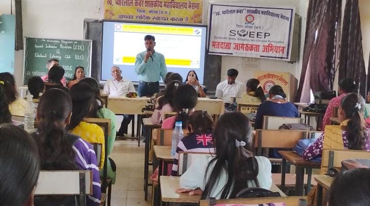 लोकतंत्र की मज़बूती के लिए युवाओं की भूमिका महत्वपूर्ण – सतीश प्रकाश सिंह