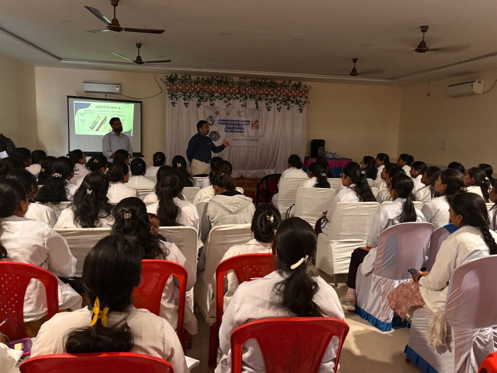 114 सामुदायिक स्वास्थ्य अधिकारियों को दिया गया एनसीडी प्रशिक्षण