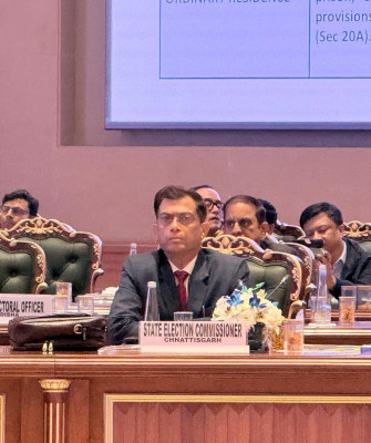 रायपुर : भारत निर्वाचन आयोग एवं राज्य निर्वाचन आयुक्तों का राष्ट्रीय राउंड टेबल सम्मेलन संपन्न