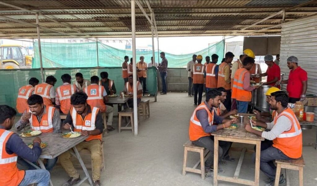 श्रमिक कल्याण की मिसाल- कोरबा में ‘शहीद वीर नारायण सिंह श्रम अन्न सहायता योजना’ से मिल रहा पोषण और संबल