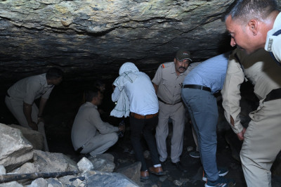 रायपुर : करीब 150 मीटर लम्बे सुरंग में अवैध कोयला खनन पर सख्ती, सेंट्रल फ्लाइंग स्क्वाड की बड़ी कार्रवाई