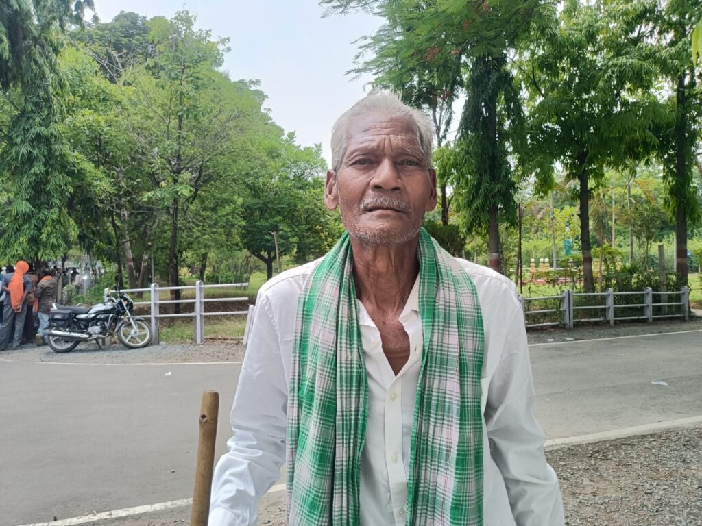 अनुभव और आधुनिक तकनीक का संगम – कृषक मान सिंह कंवर ने सराही नई  तकनीकें,बेहतर सुविधाओं से सशक्त हो रहे किसान