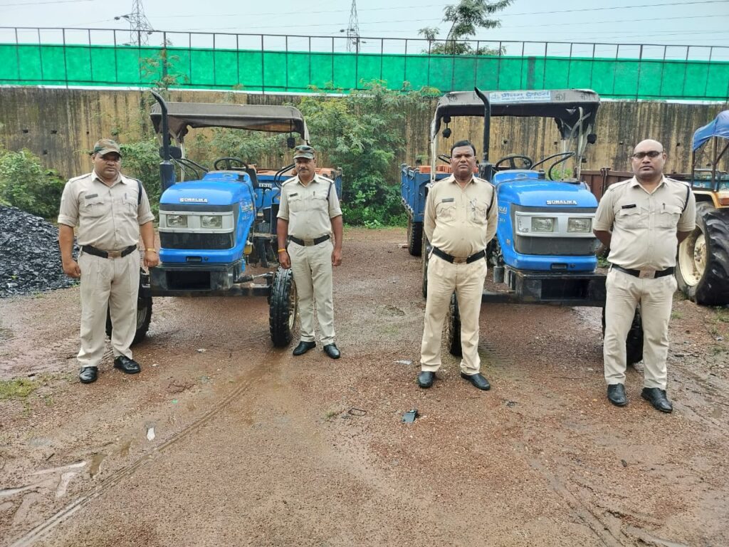 सीतामढ़ी, बरमपुर, राताखार सहित अन्य स्थानों से अवैध खनिज परिवहन कर रहे 9 वाहन जब्त
