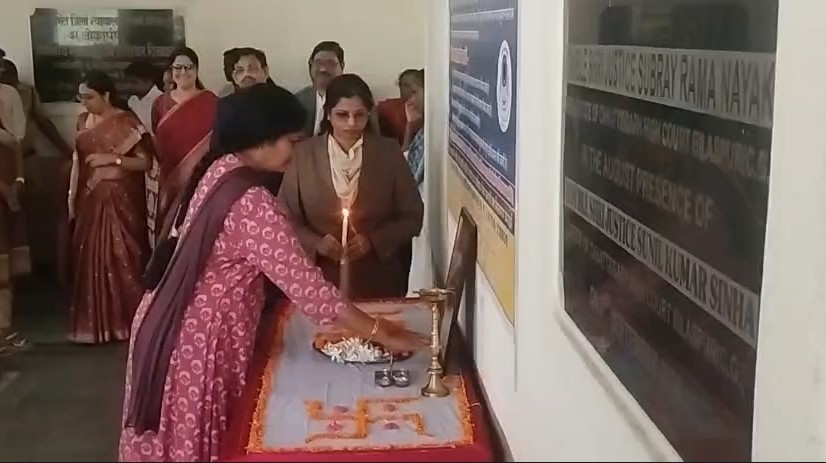 नेशनल लोक अदालत आयोजित: नेशनल लोक अदालत में लगभग 577584 मामले निराकृत
