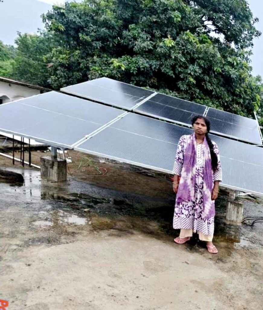 पीएम सूर्य घर योजना से सौर ऊर्जा की ओर बढ़ीं कृष्णा
