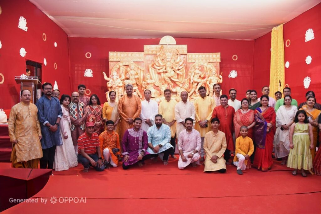 पारंपरिक वस्तुओं से सजा बालकोनगर का दुर्गा पूजा पंडाल, अतीत की यादों को करेगा जीवंत…