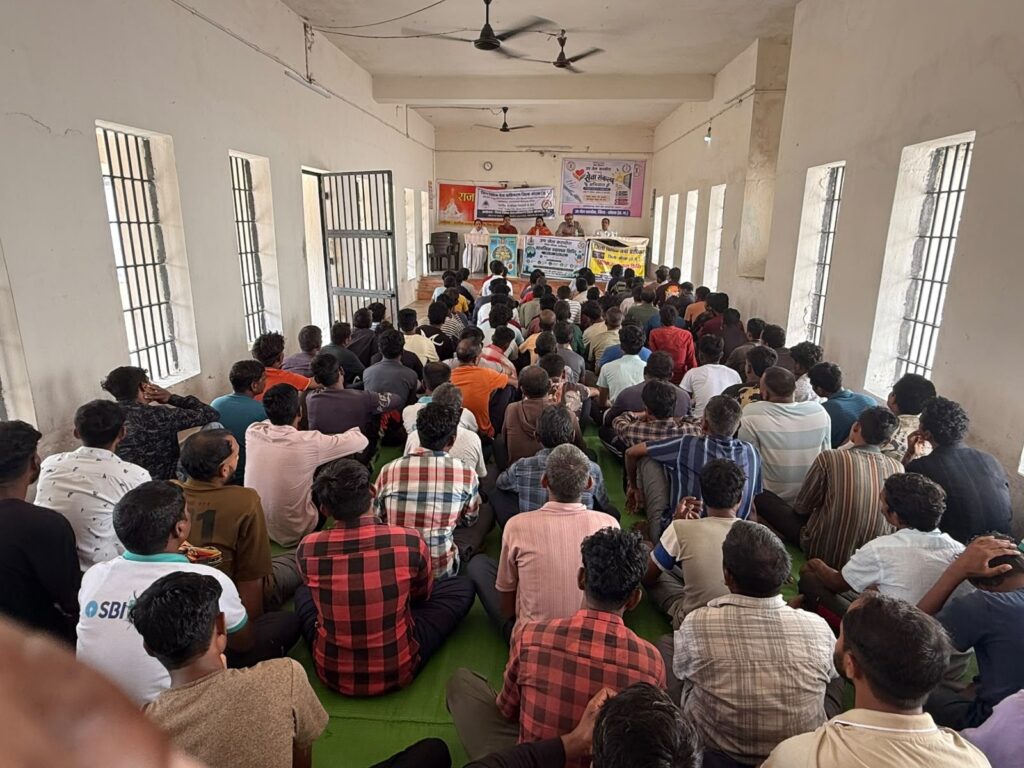 भावनात्मक, समाजिक व सन्तुलित जीवन जीने के लिए सकारात्क सोच निर्मित करना मानसिक स्वास्थ्य का अर्थ है