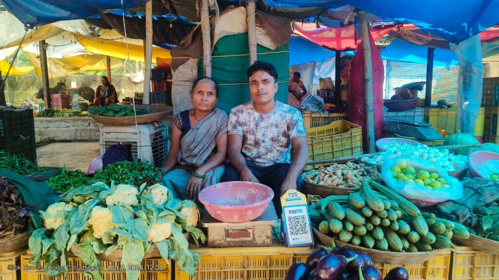 पीएम स्वनिधि से सब्जी दुकान को मिला विस्तार, आशीष की बढ़ी आमदनी