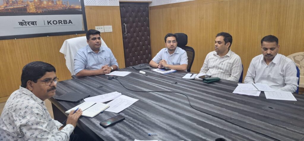 चक्रवात ‘अर्नब’ के प्रभाव से वर्षा की संभावना को देखते हुए सभी विभाग अलर्ट मोड में रहें – कलेक्टर